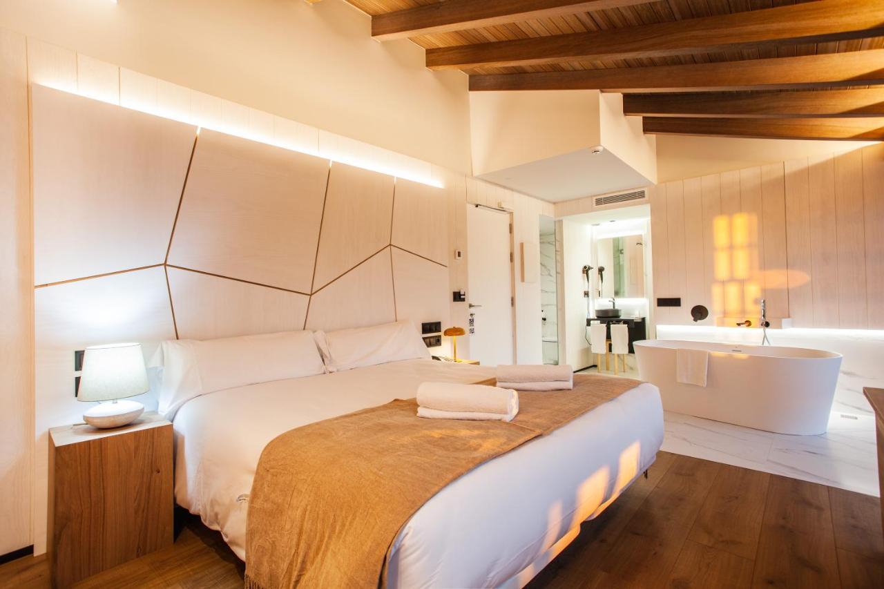 Hotel Plaza Obradoiro By Bossh! Hotels Santiago de Compostela Ngoại thất bức ảnh