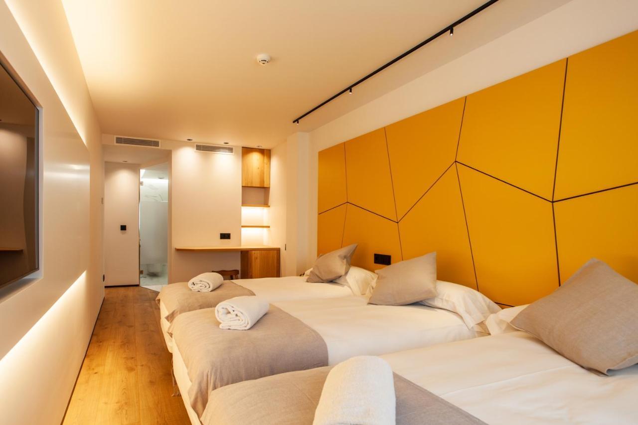 Hotel Plaza Obradoiro By Bossh! Hotels Santiago de Compostela Ngoại thất bức ảnh