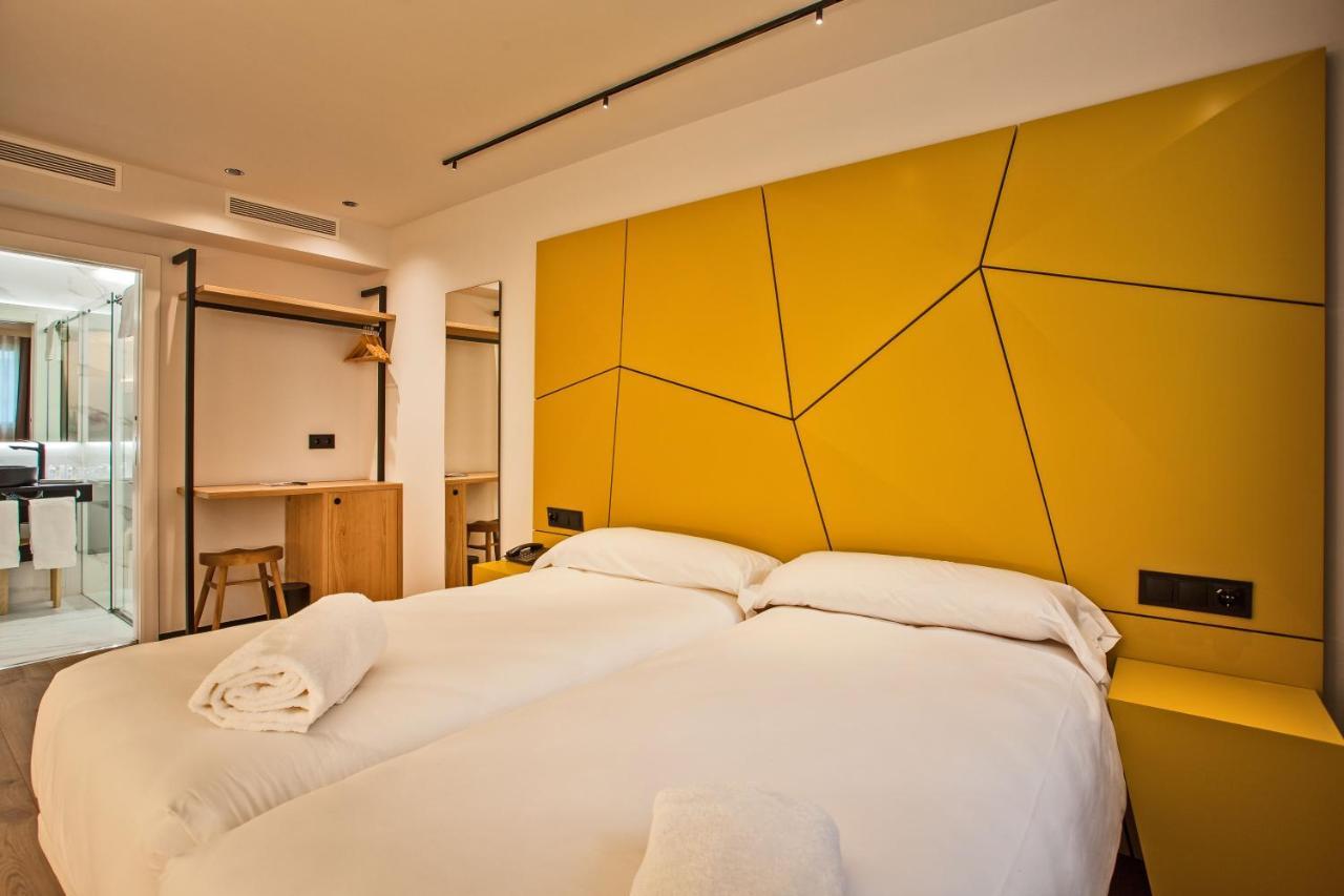 Hotel Plaza Obradoiro By Bossh! Hotels Santiago de Compostela Ngoại thất bức ảnh